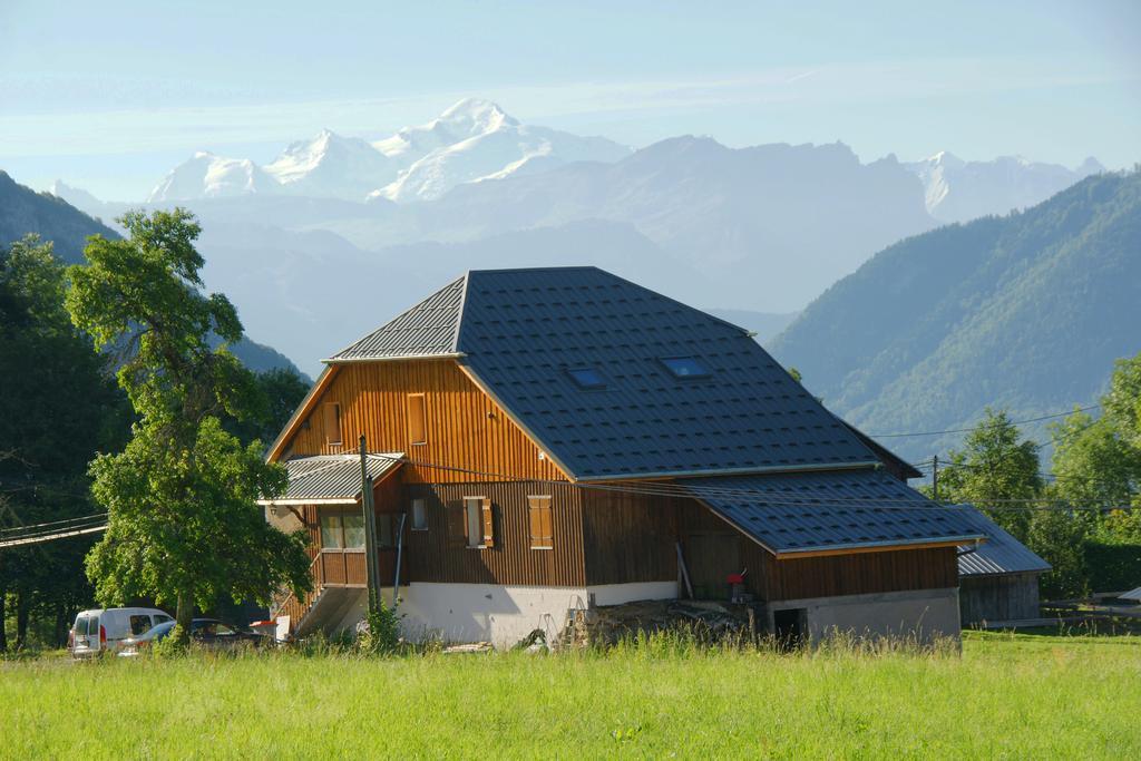 Les Paddocks Du Mont Blanc Hotel Mieussy Екстериор снимка